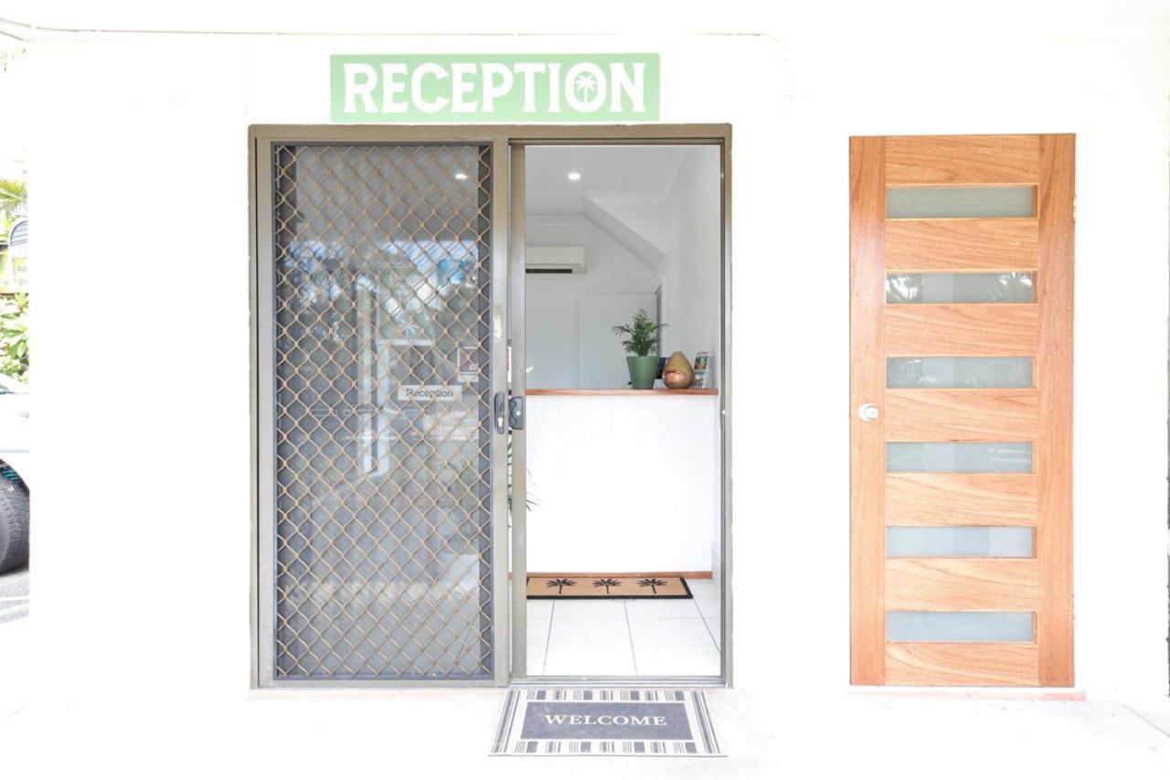 Kinka Palms Motel Yeppoon Extérieur photo