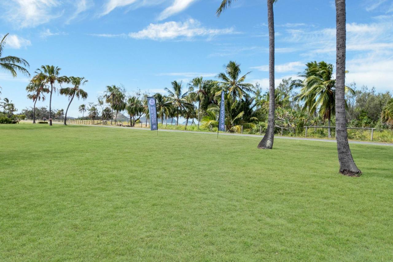 Kinka Palms Motel Yeppoon Extérieur photo