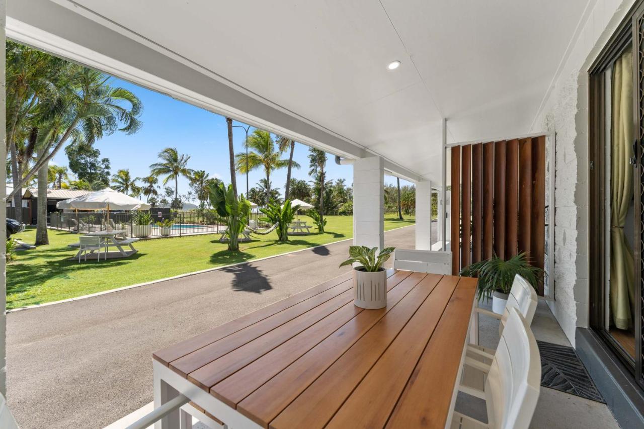 Kinka Palms Motel Yeppoon Extérieur photo