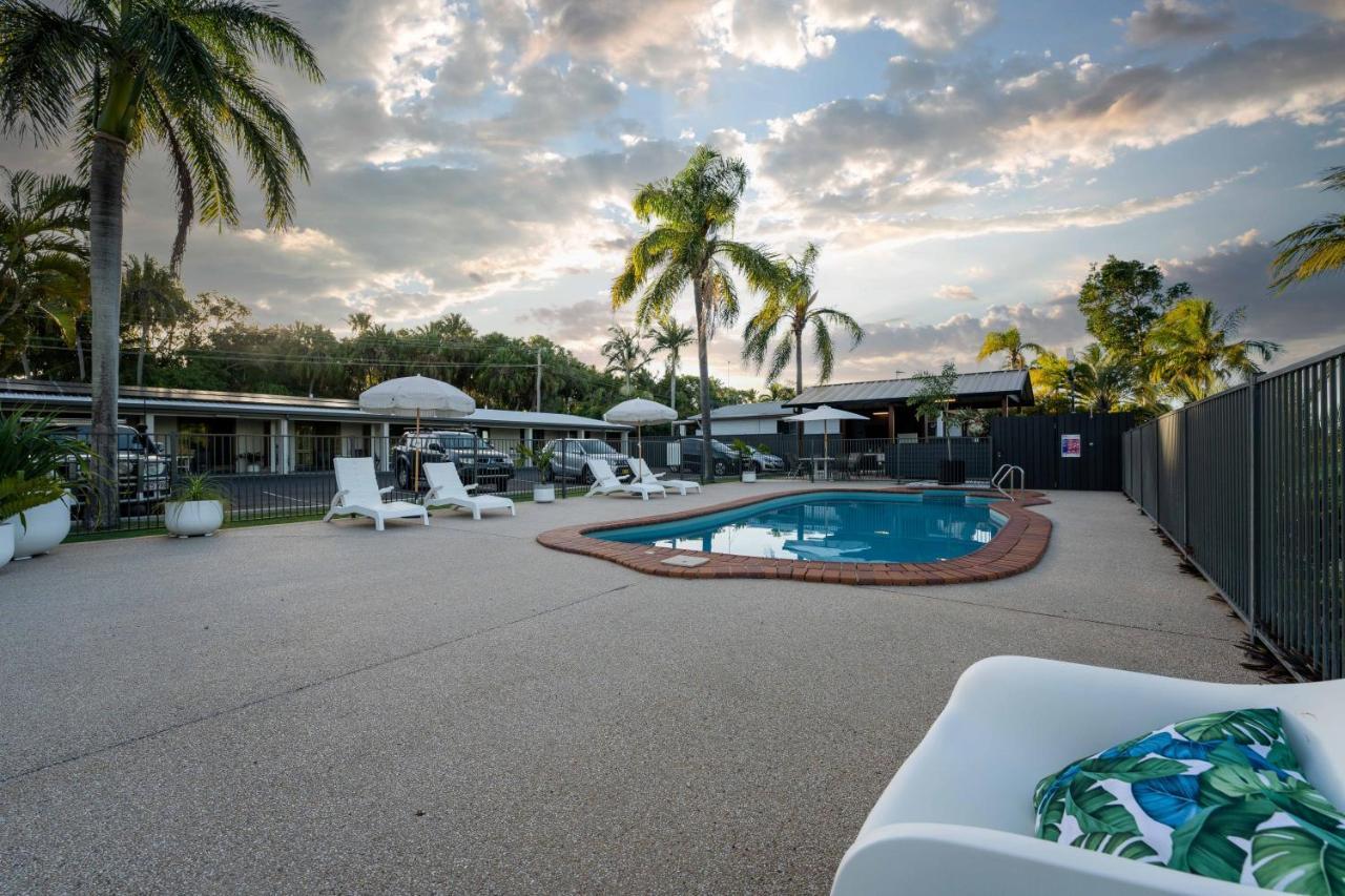 Kinka Palms Motel Yeppoon Extérieur photo