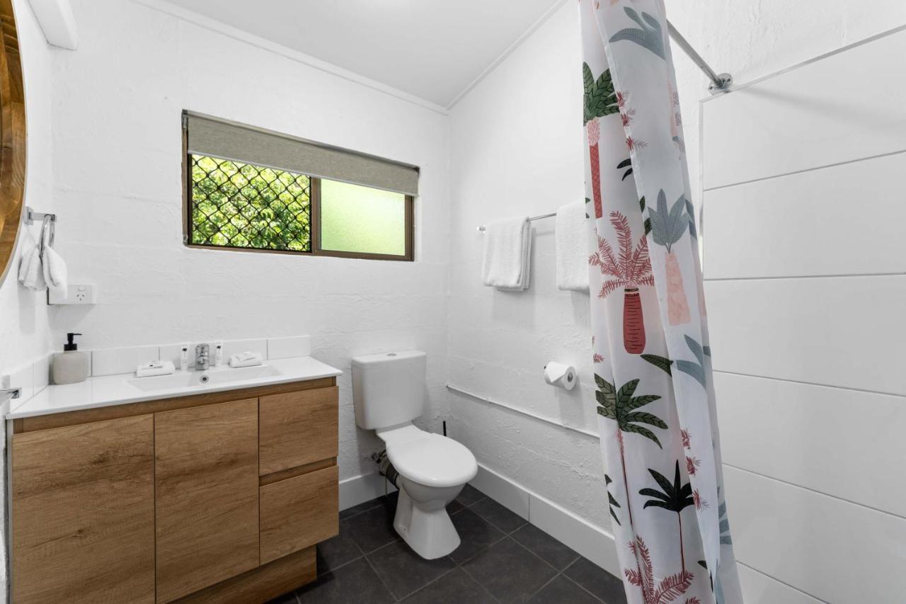 Kinka Palms Motel Yeppoon Extérieur photo